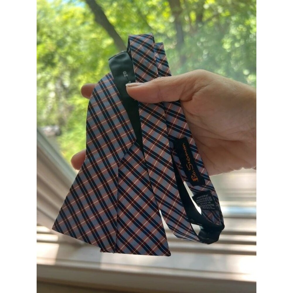 NWOT - Ben Sherman Bow Tie